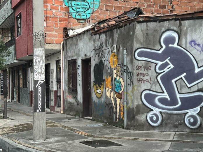 Jíbaros y grafiteros azotan al barrio Guayabal y Campo Amor