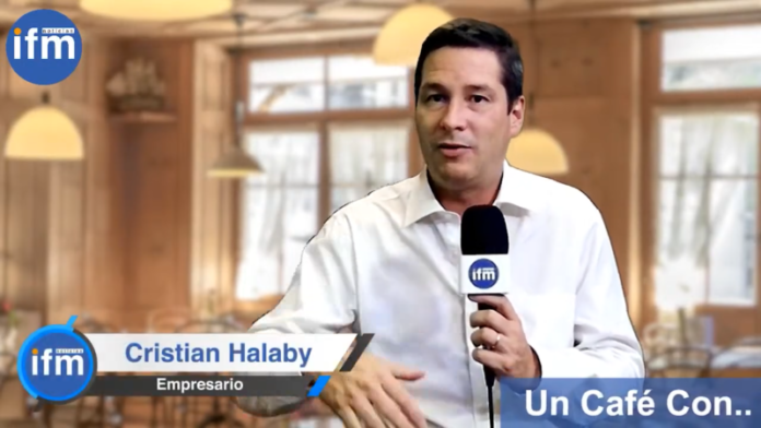 «Al plástico lo han satanizado demasiado»: Cristian Halaby en Un Café Con