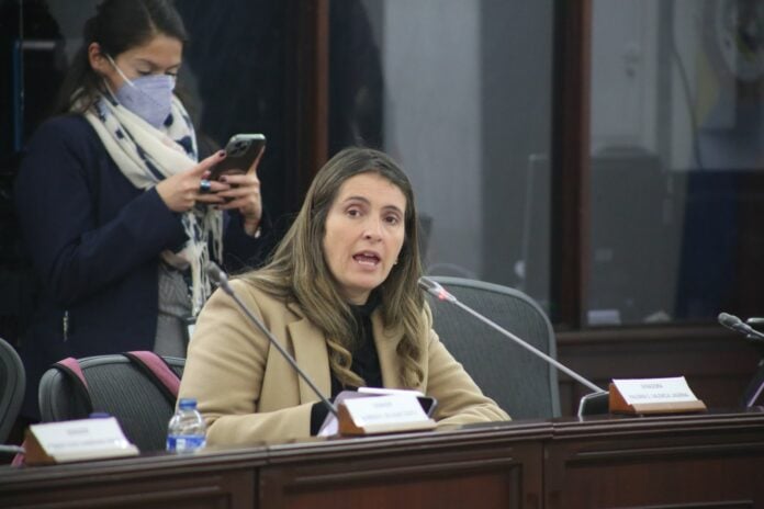 ¿Está inhabilitada Paloma Valencia para aspirar a la Alcaldía de Bogotá?