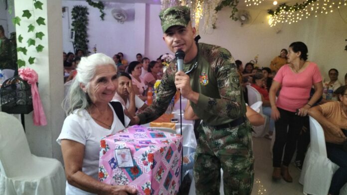 Ejército celebró día de las madres-ifmnoticias